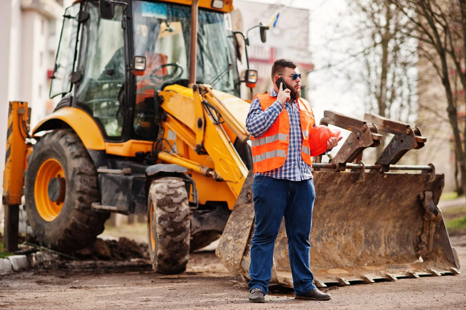 Key Factors in Hiring Earthmoving Contractors Gold Coast